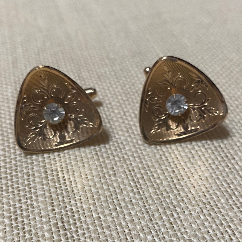 Vintage pair of Gold Triangle cuff links  with rhinestone Accents